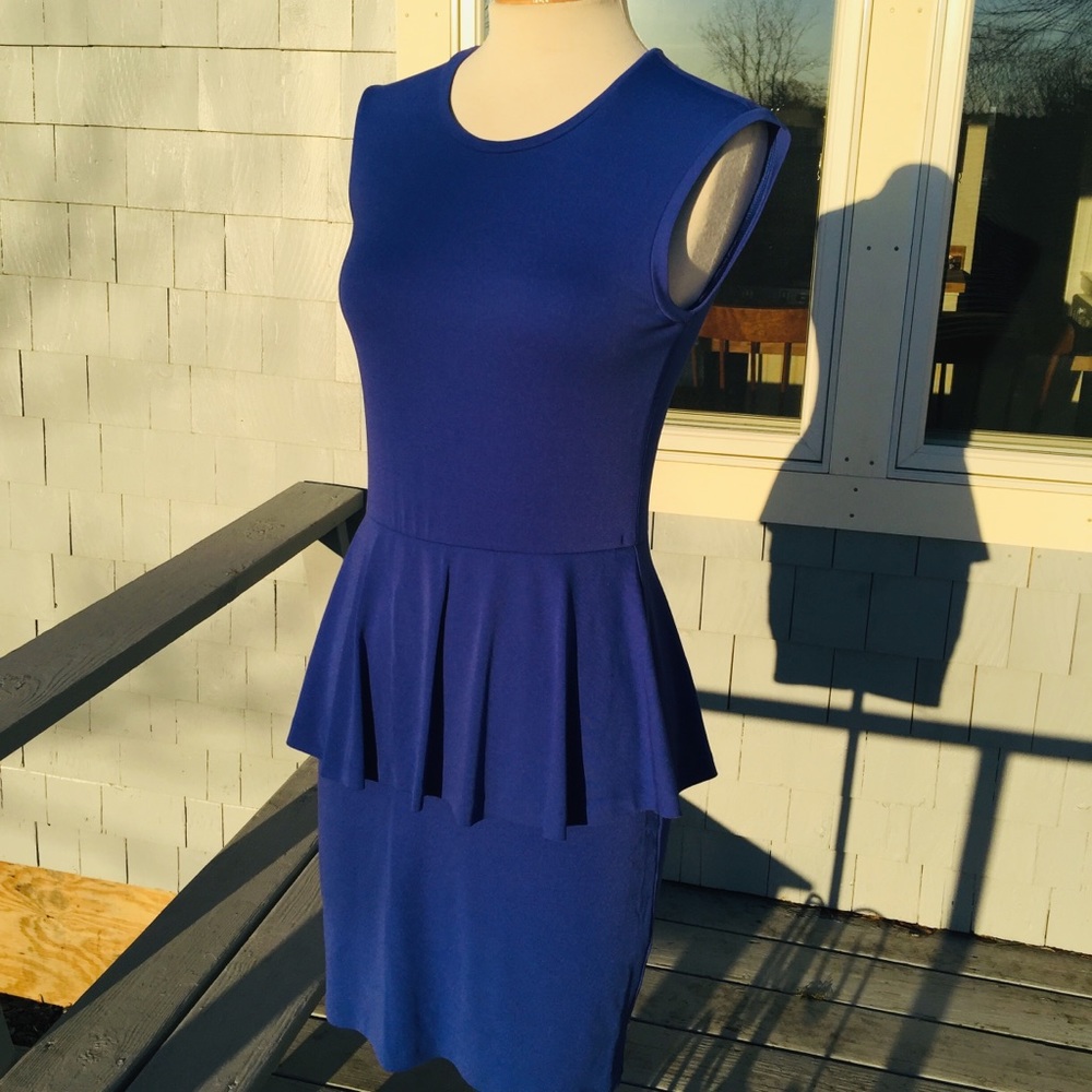 Nicole Miller Artelier dress small USA